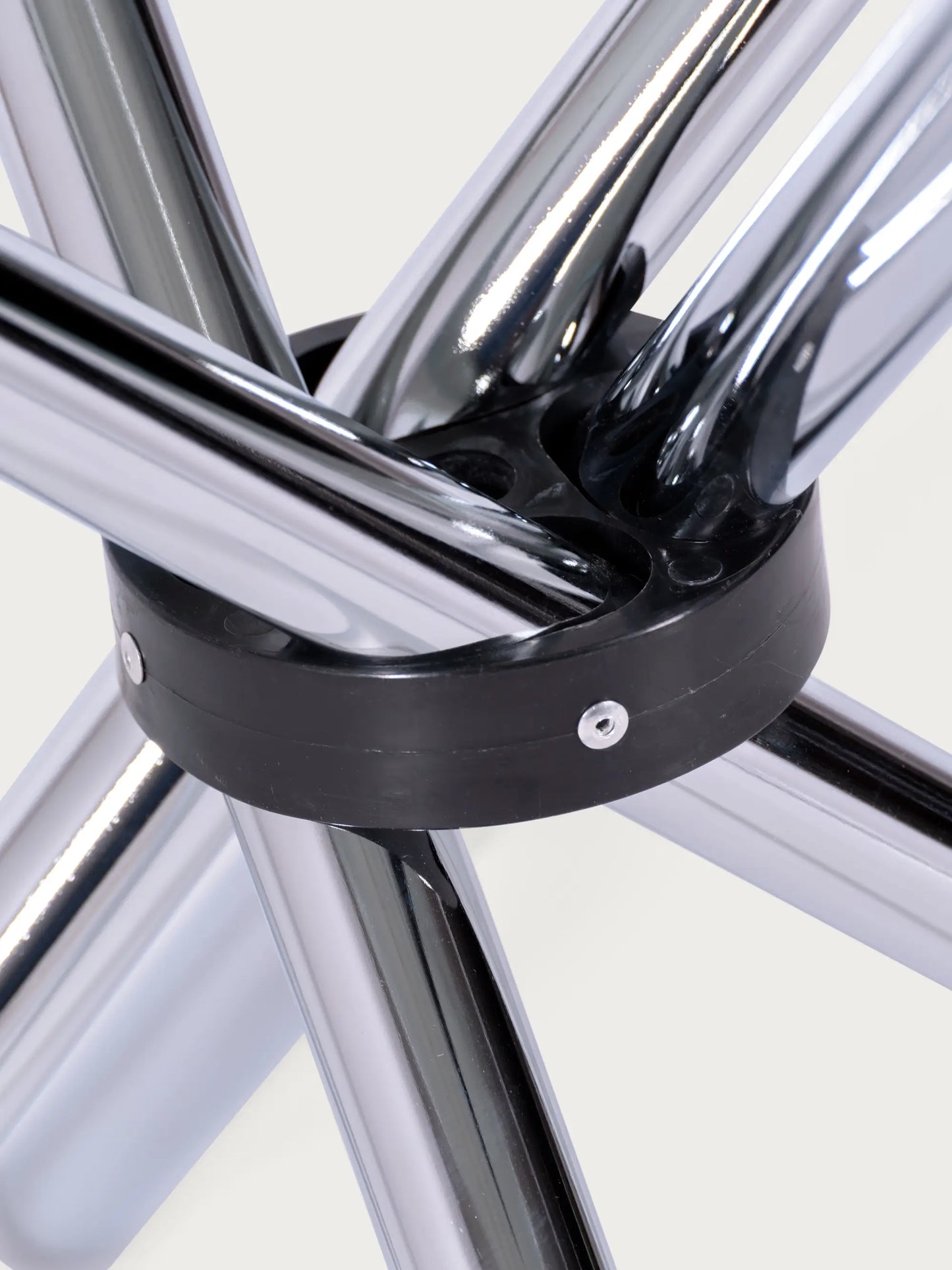 Round Glass Dining Table 90cm - Chrome Steel Base